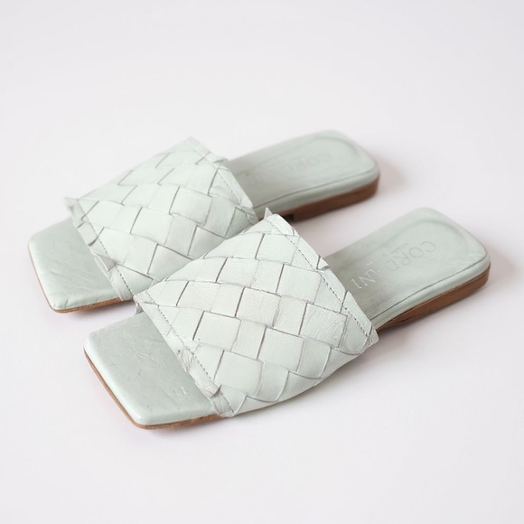 New Cordani Women's Woven Leather Squared Toe Sandals In Mint Size EU 36 $180 - Picture 1 of 8